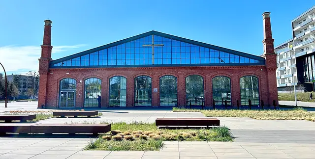 Centrum Historii Zajezdnia in Breslau – Bild 2 von 4