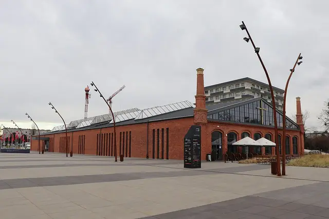 Centrum Historii Zajezdnia in Breslavia