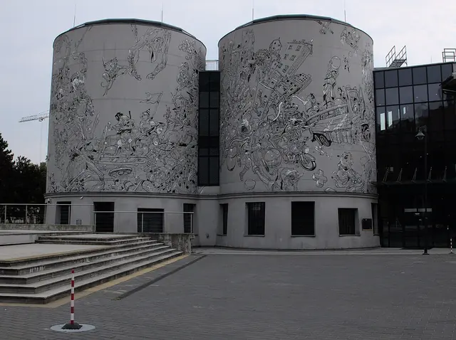Centrum Komiksu i Narracji Interaktywnej EC1 in Łódź – Zdjęcie 3 z 8