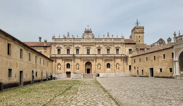 Certosa di San Lorenzo in Padula – Foto 2 di 5