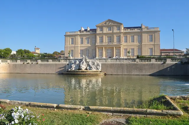 Château Borély – Musée des Arts décoratifs, de la Faïence et de la Mode in Marsylia