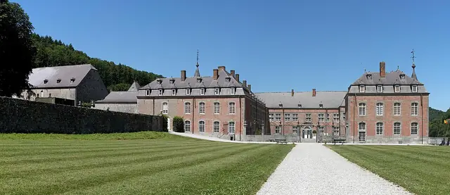 Château de Freÿr in Hastière