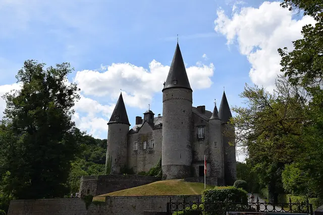 Château de Vêves in Houyet