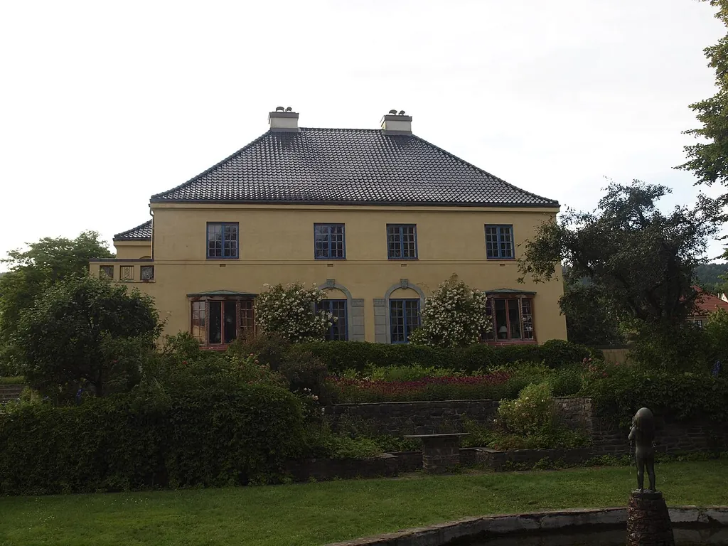 Chateauet in Molde