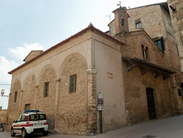 Chiesa di San Lorenzo in Ponte in San Gimignano