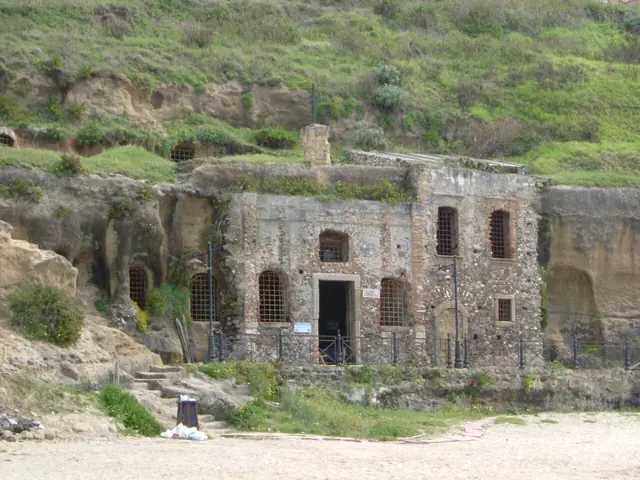 Chiesetta di Piedigrotta in Pizzo