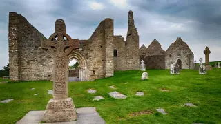 Clonmacnoise Monastic Site in Shannonbridge