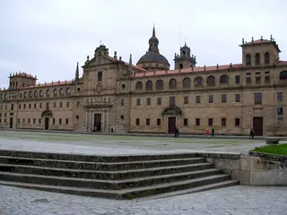 Colexio da Nosa Señora da Antiga in Monforte de Lemos