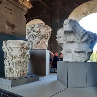 Colosseo in Rome – Photo 6 of 9