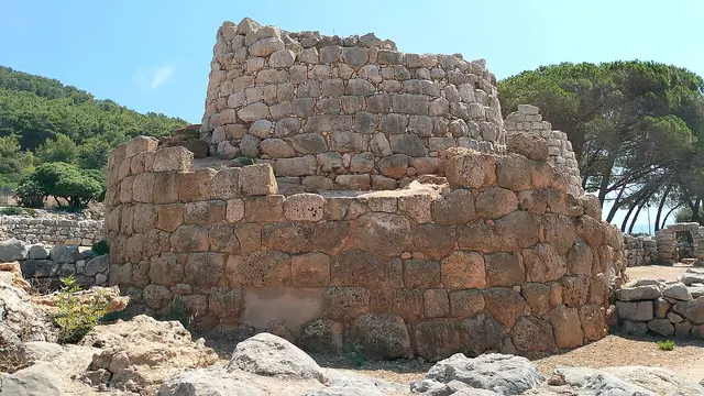 Complesso nuragico di Palmavera in Alghero – Bild 2 von 5