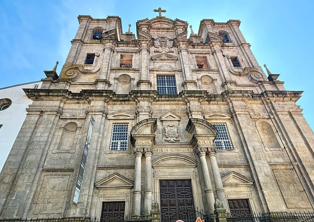 Museu de Arte Sacra e Arqueologia in Porto – Photo 2 of 6