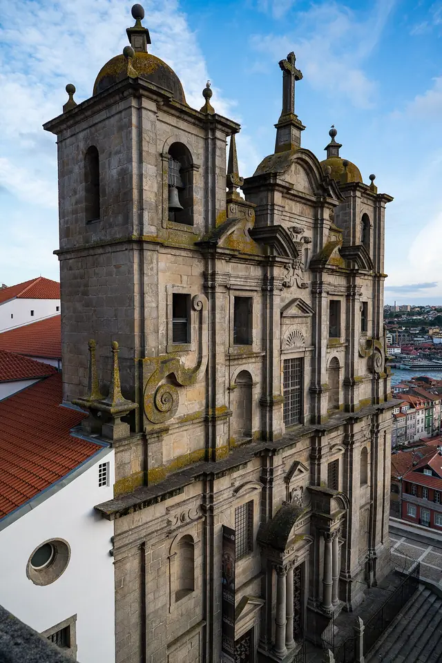 Museu de Arte Sacra e Arqueologia in Porto