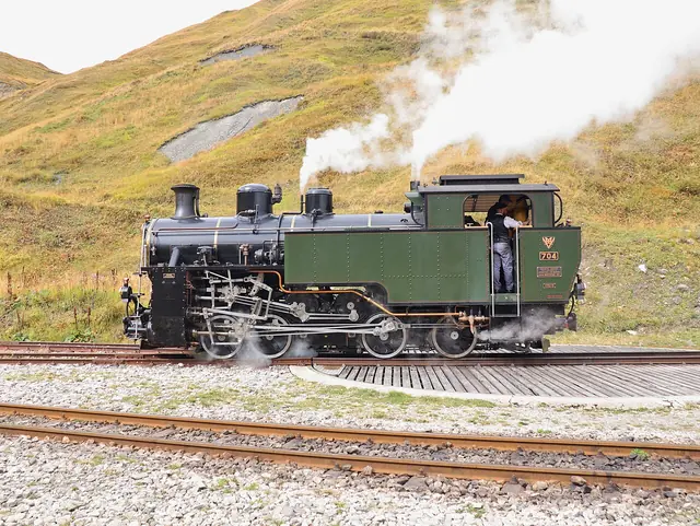 Dampfbahn Furka-Bergstrecke in Oberwald – Photo 2 sur 9