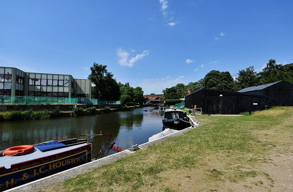 Dapdune Wharf in Guildford