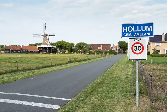 Koren- en Mosterdmolen De Verwachting in Hollum