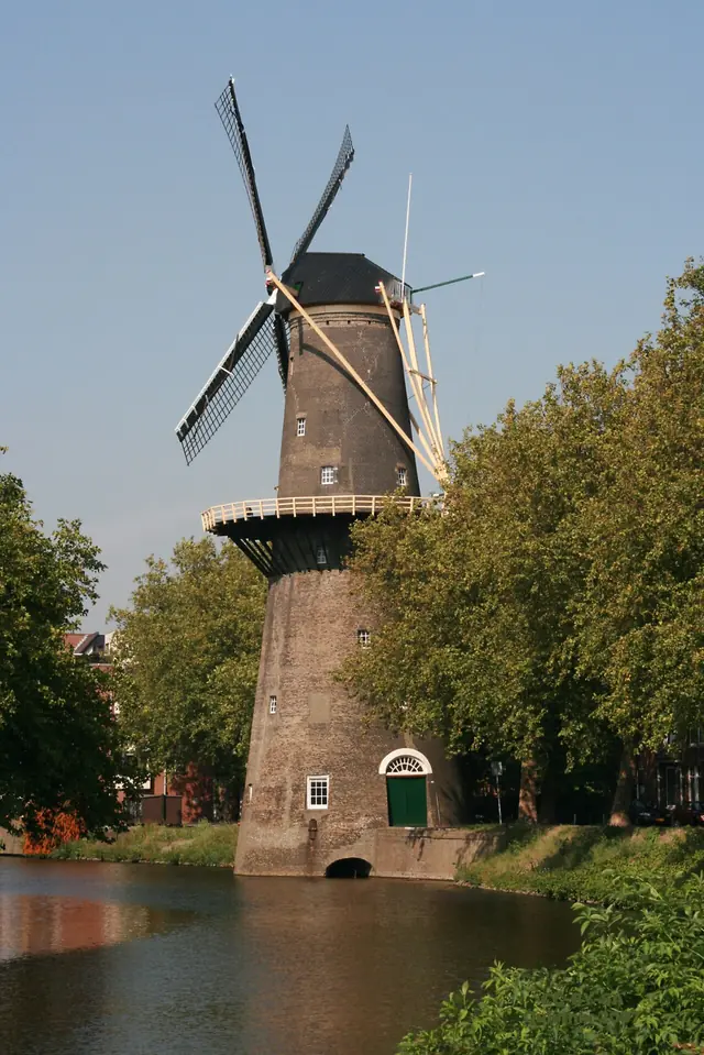 Museummolen De Walvisch in Schiedam