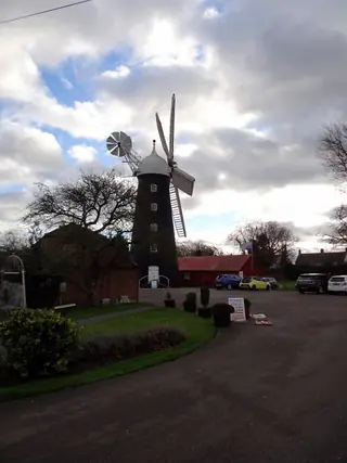 Dobson's Windmill and Burgh le Marsh Heritage Centre – Bild 2 von 2