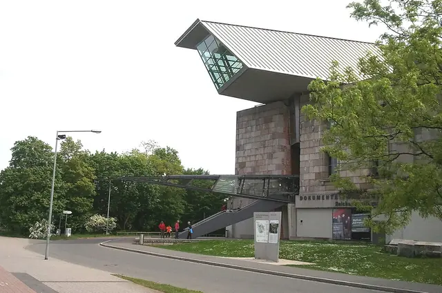 Dokumentationszentrum Reichsparteitagsgelände in Norimberga