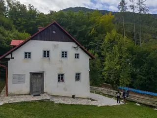 Domačija pisatelja Franceta Bevka in Zakojca – Fotografija 1 od 2
