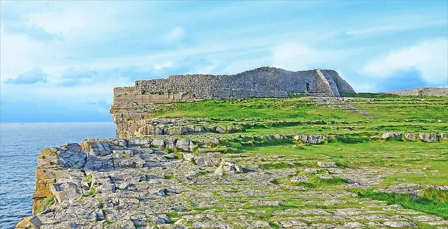 Dún Aonghasa Visitor Centre in Inis Mór