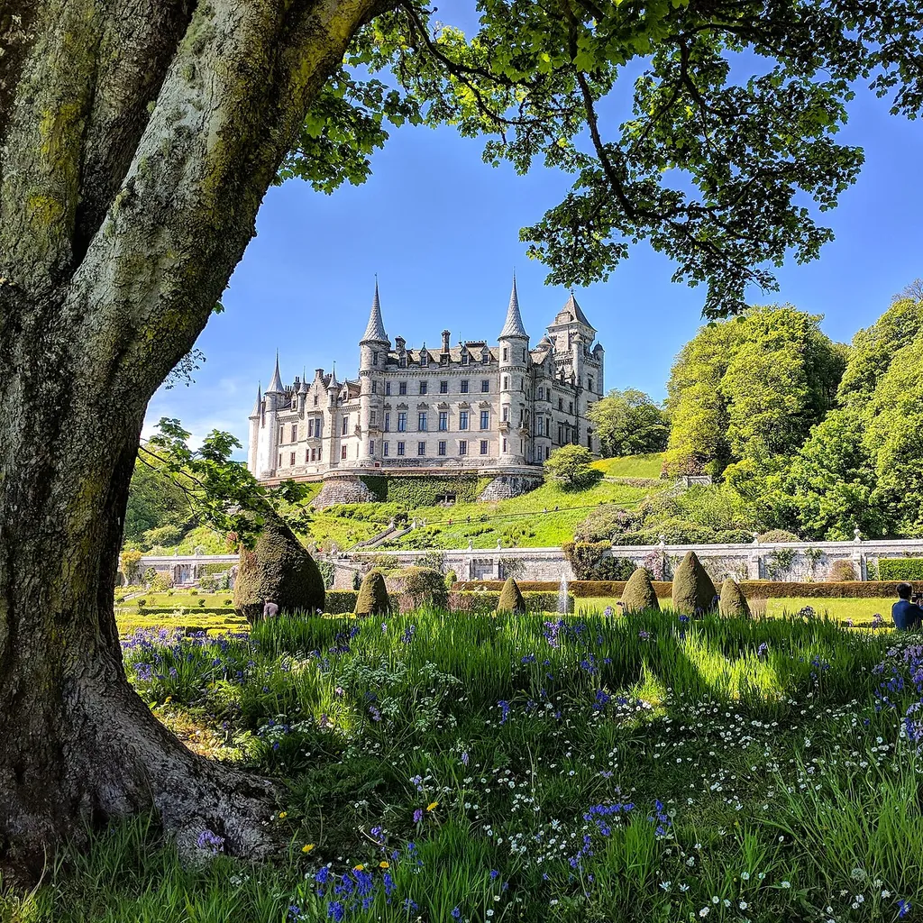 Dunrobin Castle in Golspie – Photo 3 of 10