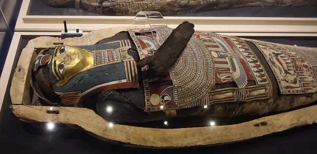 Durham University Oriental Museum – Bild 2 von 3