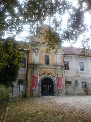 Dvorec Štatenberg – Photo 4 of 4