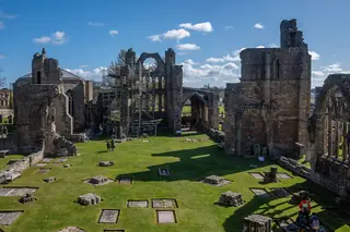 Elgin Cathedral – Photo 2 of 10