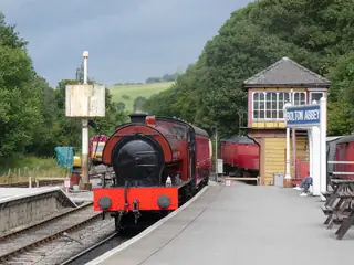 Embsay and Bolton Abbey Steam Railway in Skipton – Photo 2 of 10