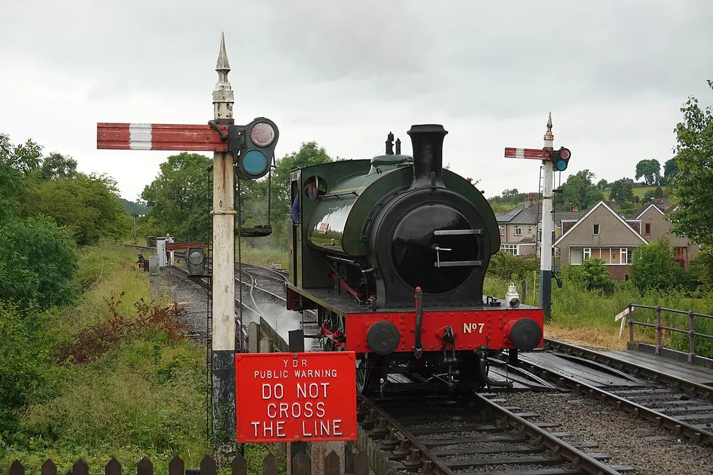 Embsay and Bolton Abbey Steam Railway in Skipton – Photo 3 of 10