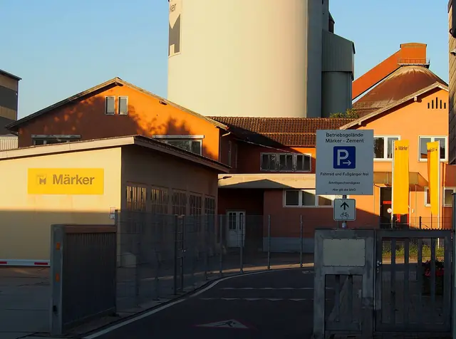 Erdgeschichtliche Sammlung der Märker Zement GmbH Werk Lauffen in Lauffen am Neckar