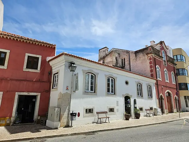Fábrica das Histórias – Casa Jaime Umbelino in Torres Vedras