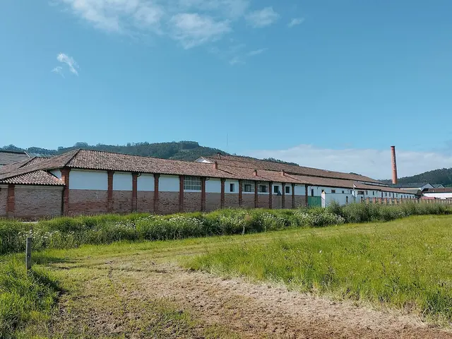 Fábrica de Sidra El Gaitero in Villaviciosa