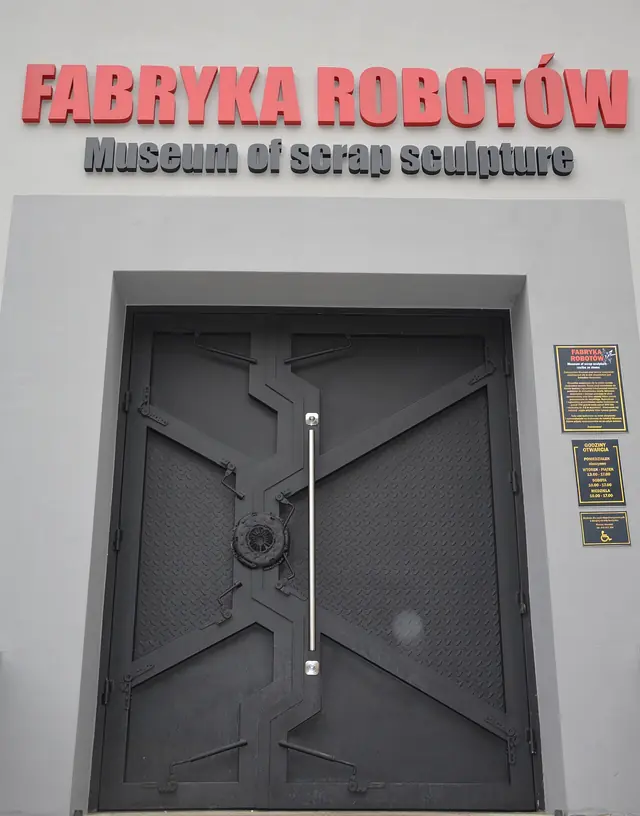 Fabryka Robotów in Moszna