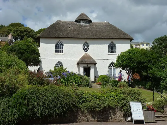 Fairlynch Museum in Budleigh Salterton – Photo 4 of 5