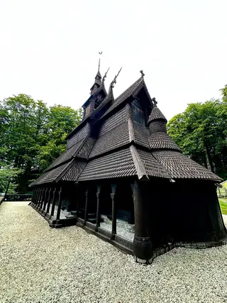Fantoft stavkyrkje in Bergen – Bilde 2 av 10