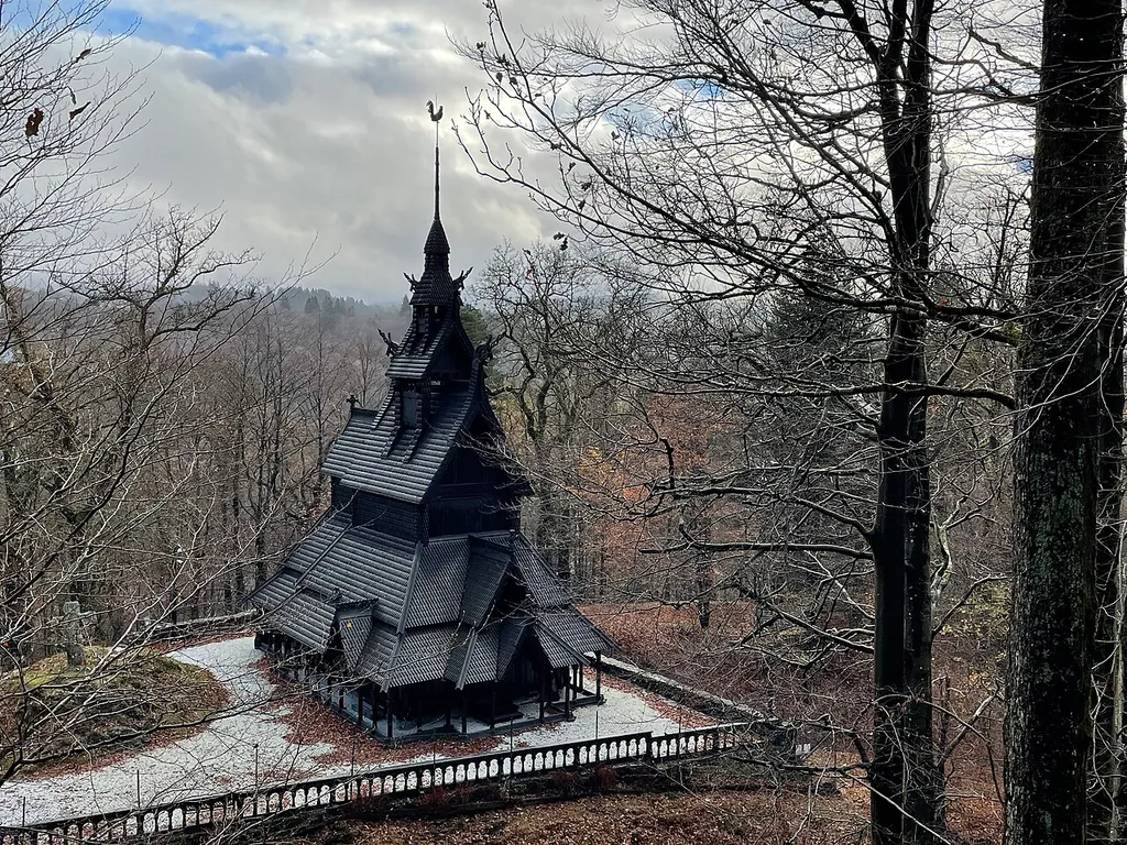 Fantoft stavkyrkje in Bergen – Bilde 7 av 10