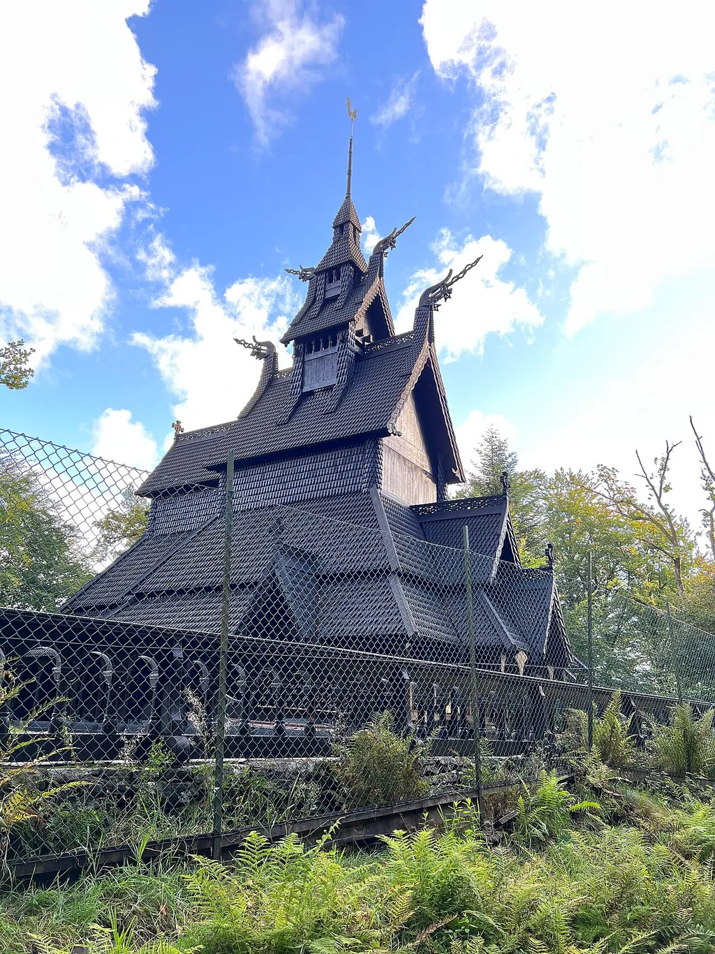 Fantoft stavkyrkje in Bergen – Bilde 8 av 10