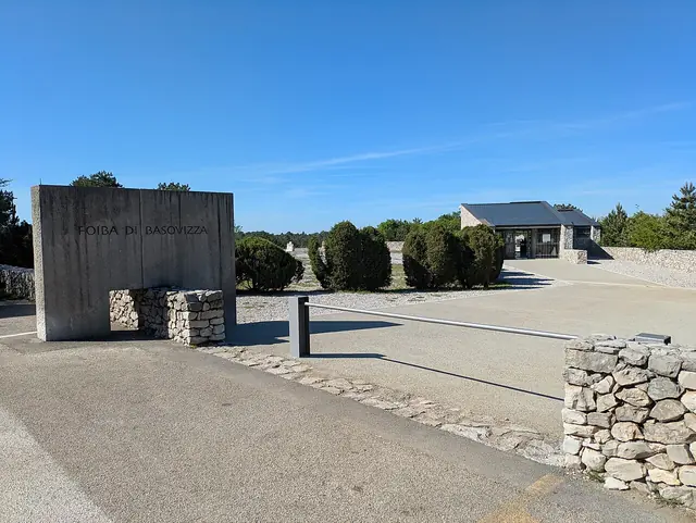 Foiba di Basovizza in Trieste – Photo 2 of 3