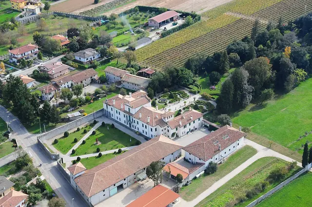 Villa de Claricini Dornpacher in Moimacco