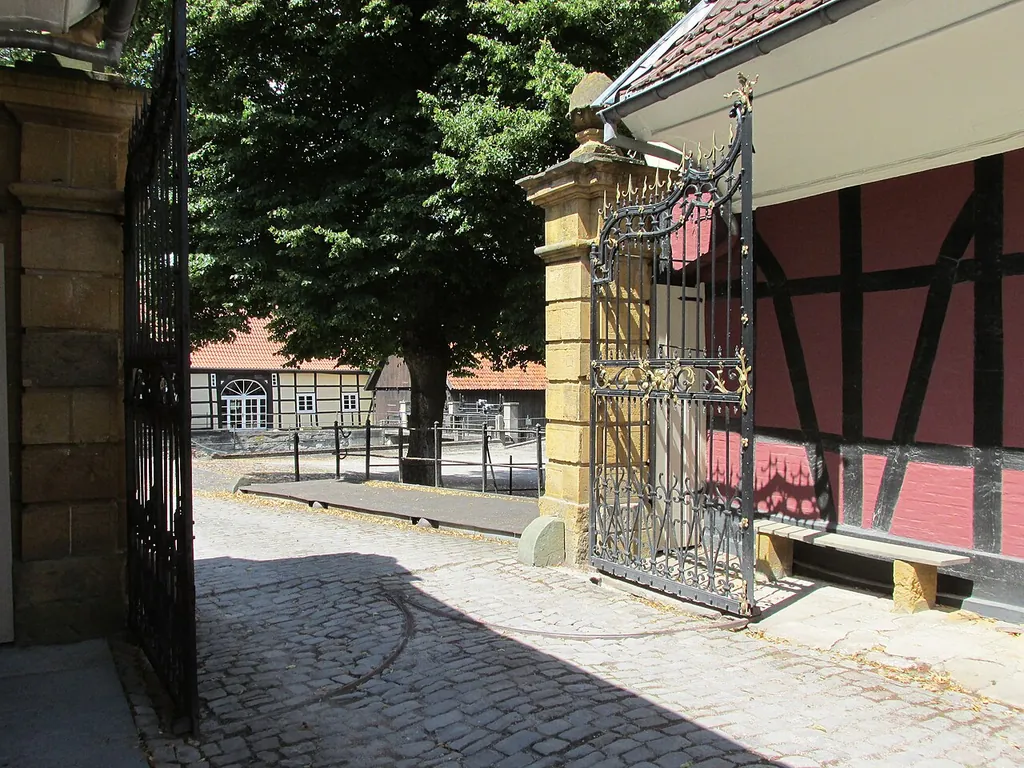 Fürstlicher Marstall Schloss Rheda in Rheda-Wiedenbrück – Foto 5 van 6