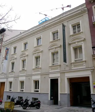 Fundación María Cristina Masaveu Peterson in Madrid – Photo 1 of 2