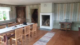 Hälsingegården Gästgivars in Vallsta – Bild 3 av 6