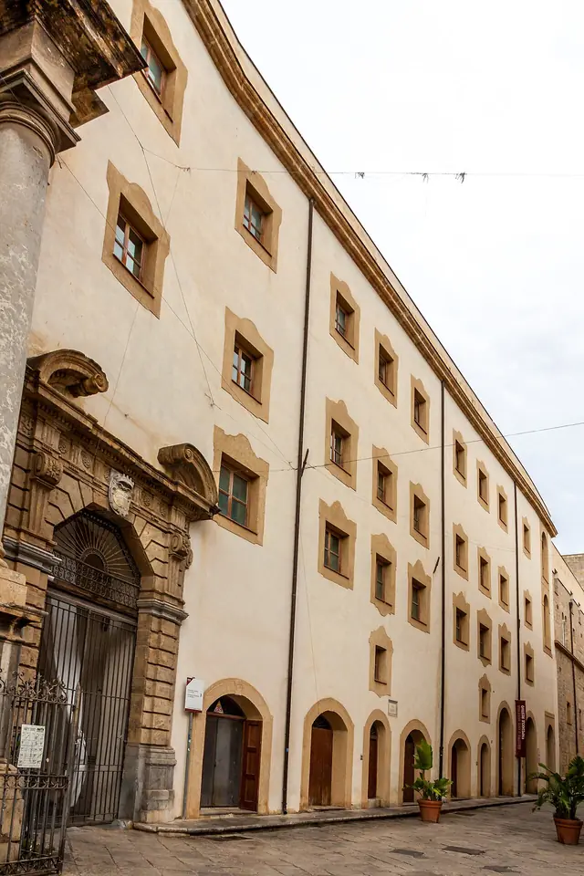 Galleria d'arte moderna Sant'Anna in Palermo