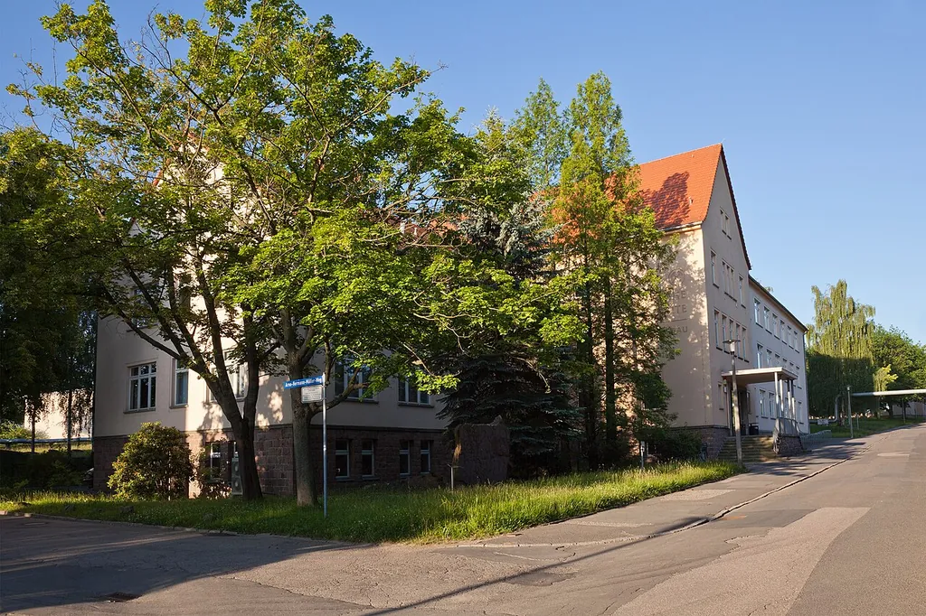 Geowissenschaftliche Sammlungen - Humboldt-Bau in Freiberg