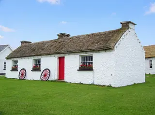 Glencolmcille Folk Village