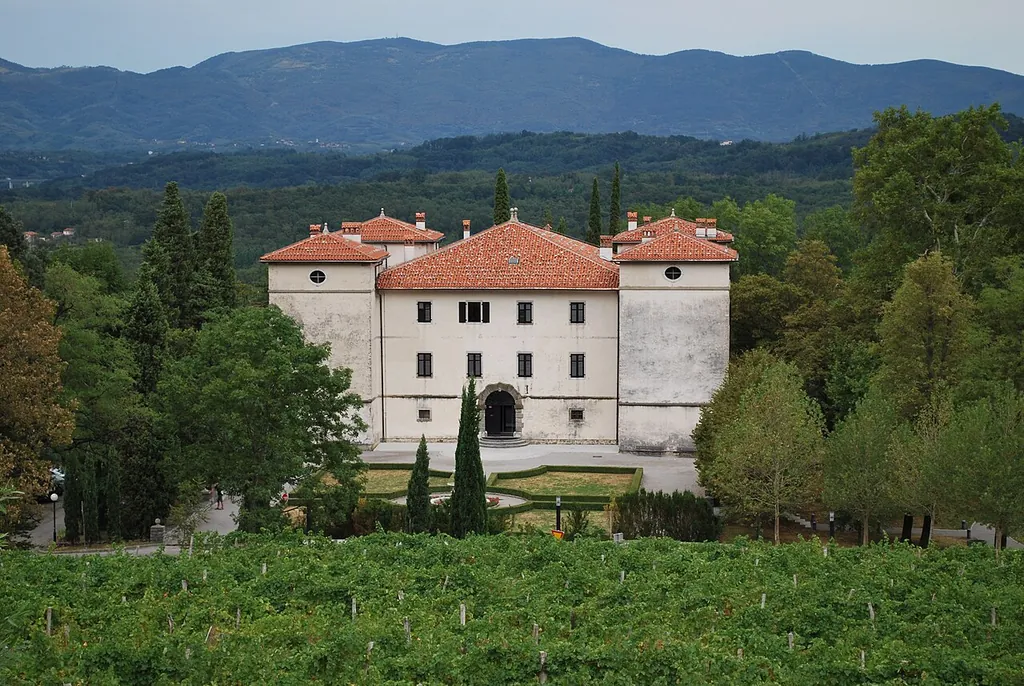 Goriški muzej in Nova Gorica