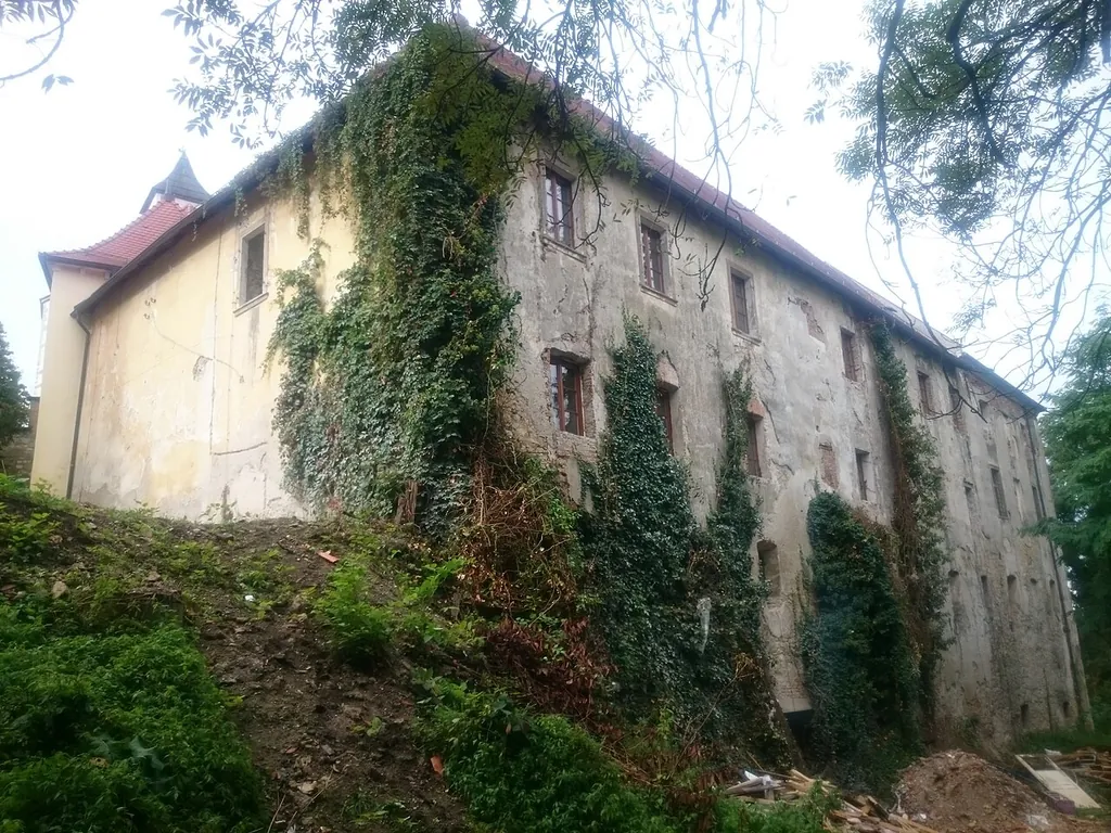Grad Borl in Dolane – Fotografija 5 od 7