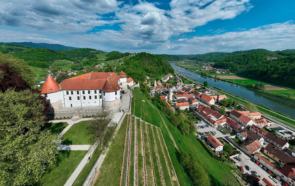 Grad Sevnica – Photo 2 of 10