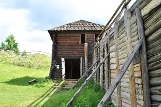 Gród na Górze Birów in Ogrodzieniec – Zdjęcie 1 z 9